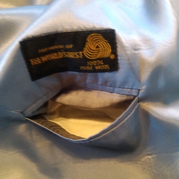 Suite - Picture 13 of 13